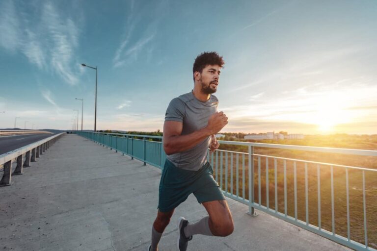 Maraton under 3 timer og 30 minutter - gratis treningsprogram løpetrening.no