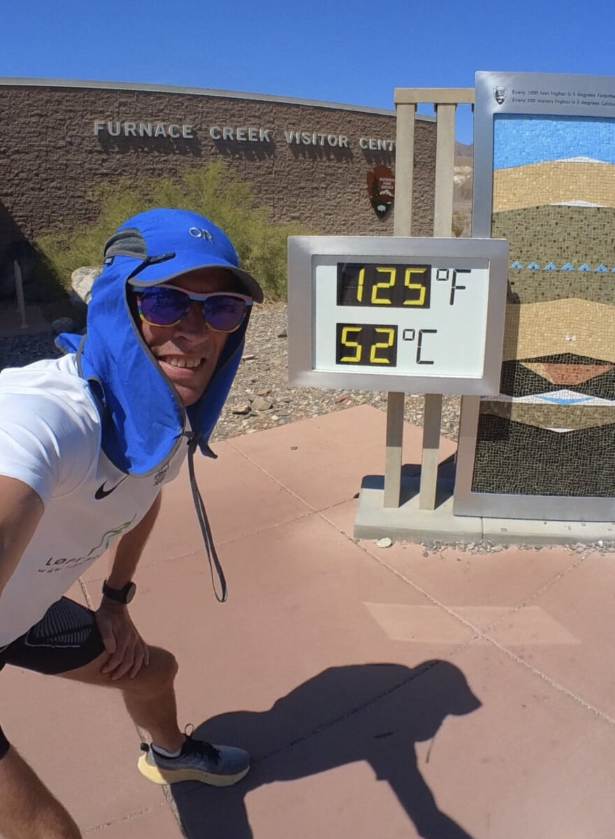 Løping - det er mulig å trene seg opp til å løpe i Furnace Creek når det er 52C. Å løpe i Death Valley er krevende, men ikke helt umulig om enn noe "crazy".